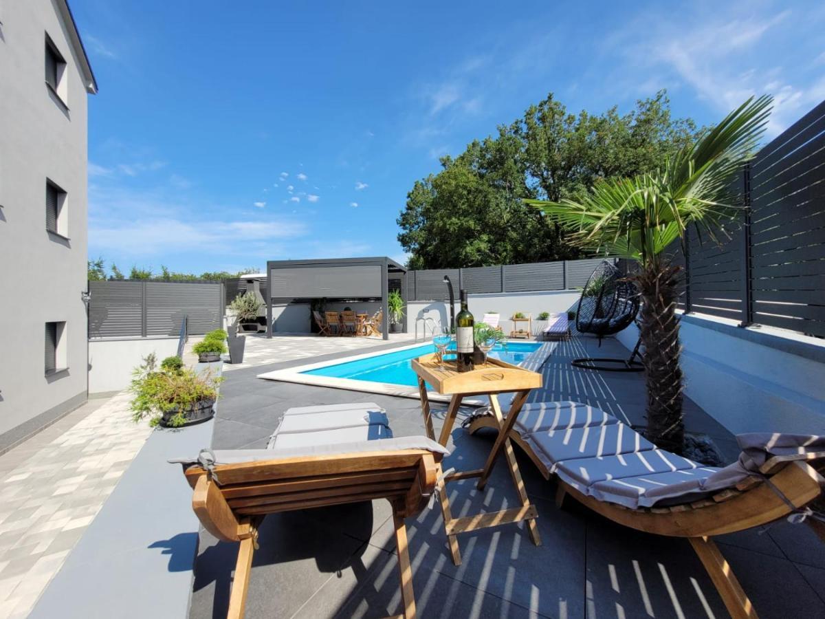 Apartment Lo&Ti Čižići Εξωτερικό φωτογραφία